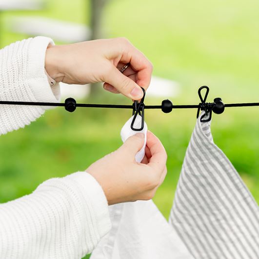 Seymours Anywhere Clothesline 12 PVC Pegs