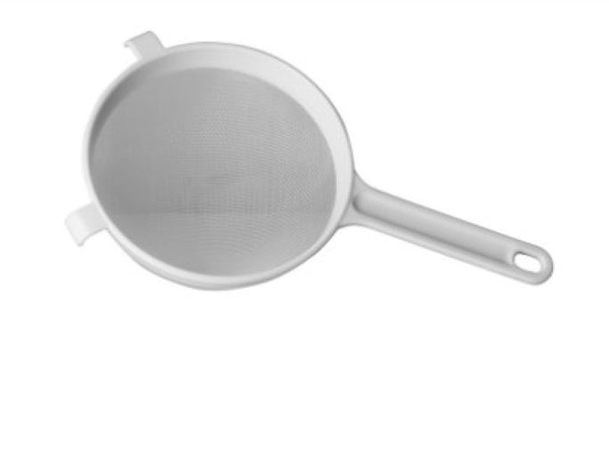Avanti 20CM Plastic Strainer