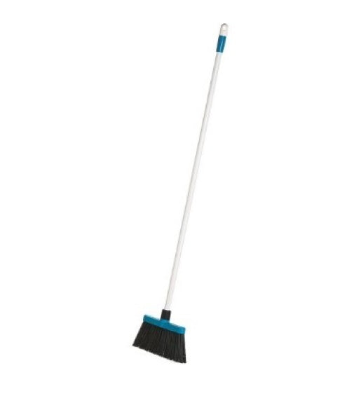 Raven Patio Sweep